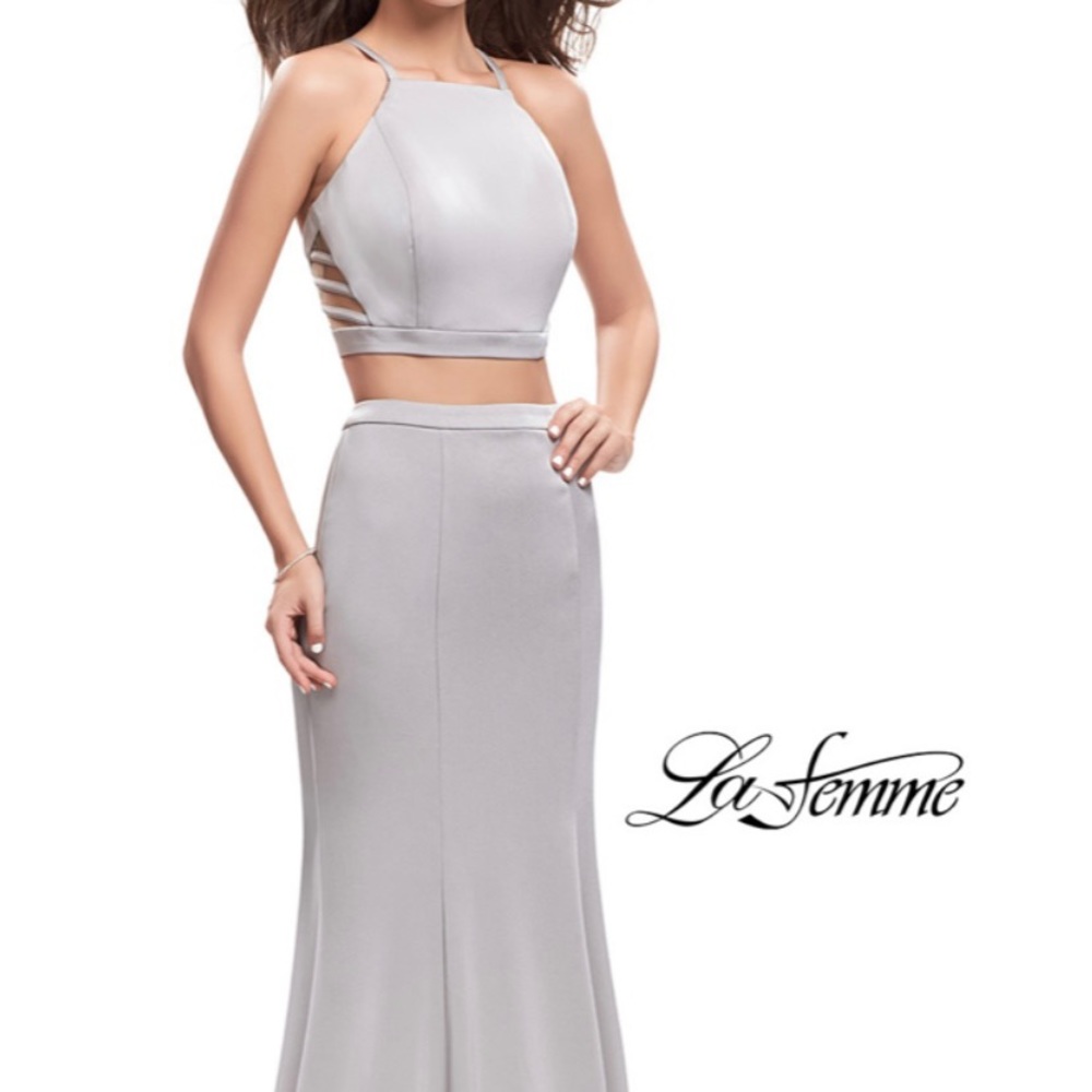 la femme prom dress - Picture 1 of 5